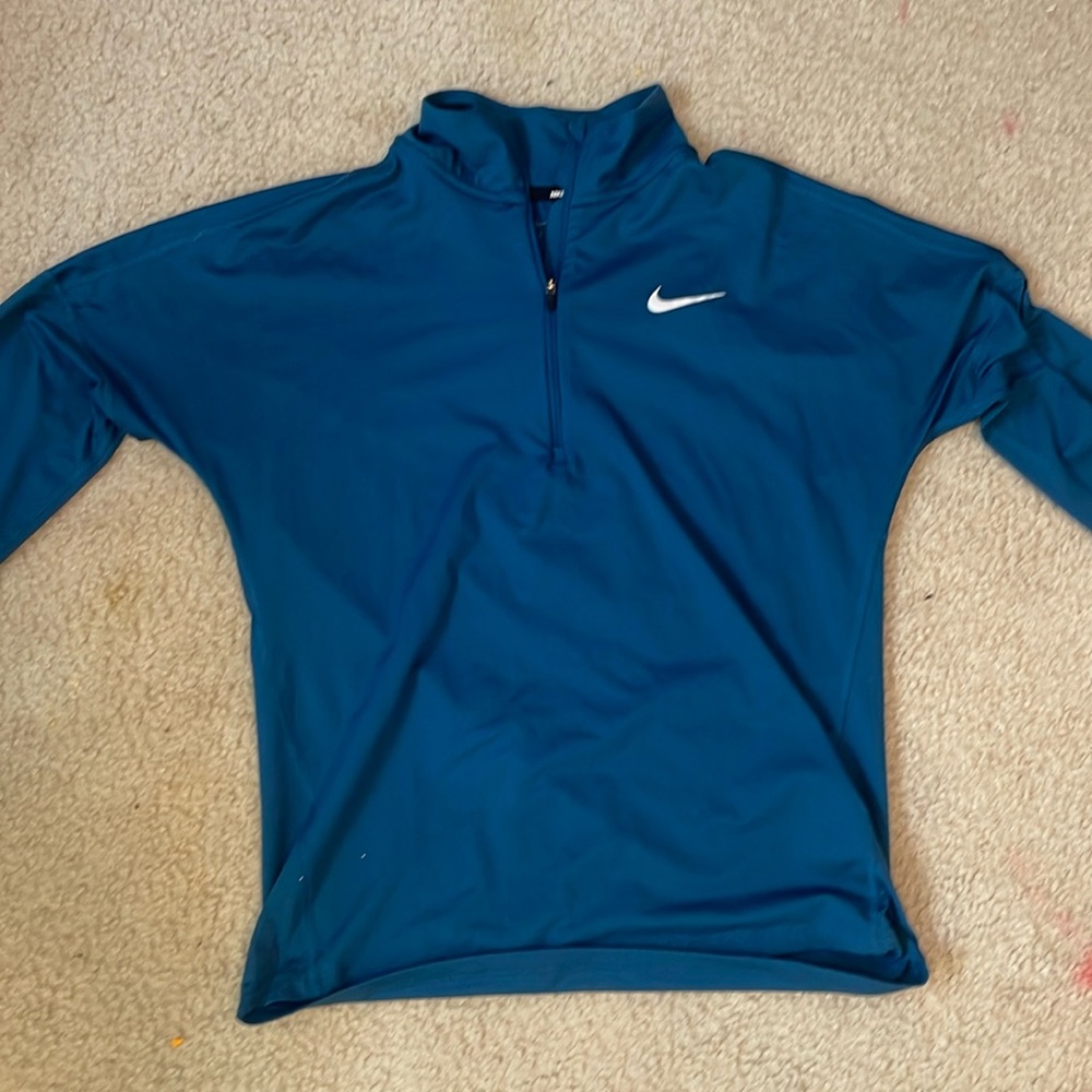 NIKE DRI-FIT PULLOVER